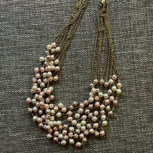 Elegant Pearl Cluster Necklace